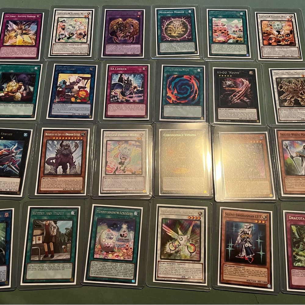 Yu-Gi-Oh! Card Bundle (24ct)